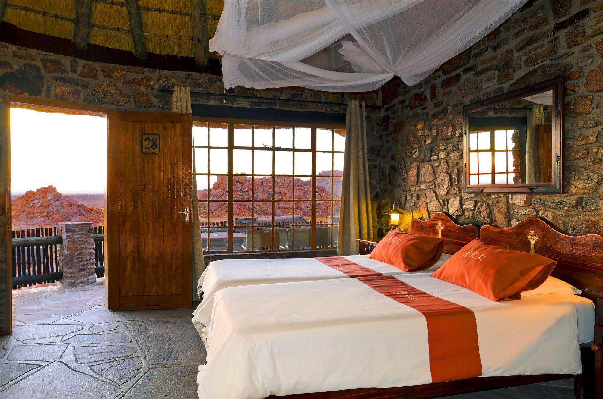 Gondwana Canyon Lodge Kanebis 外观 照片