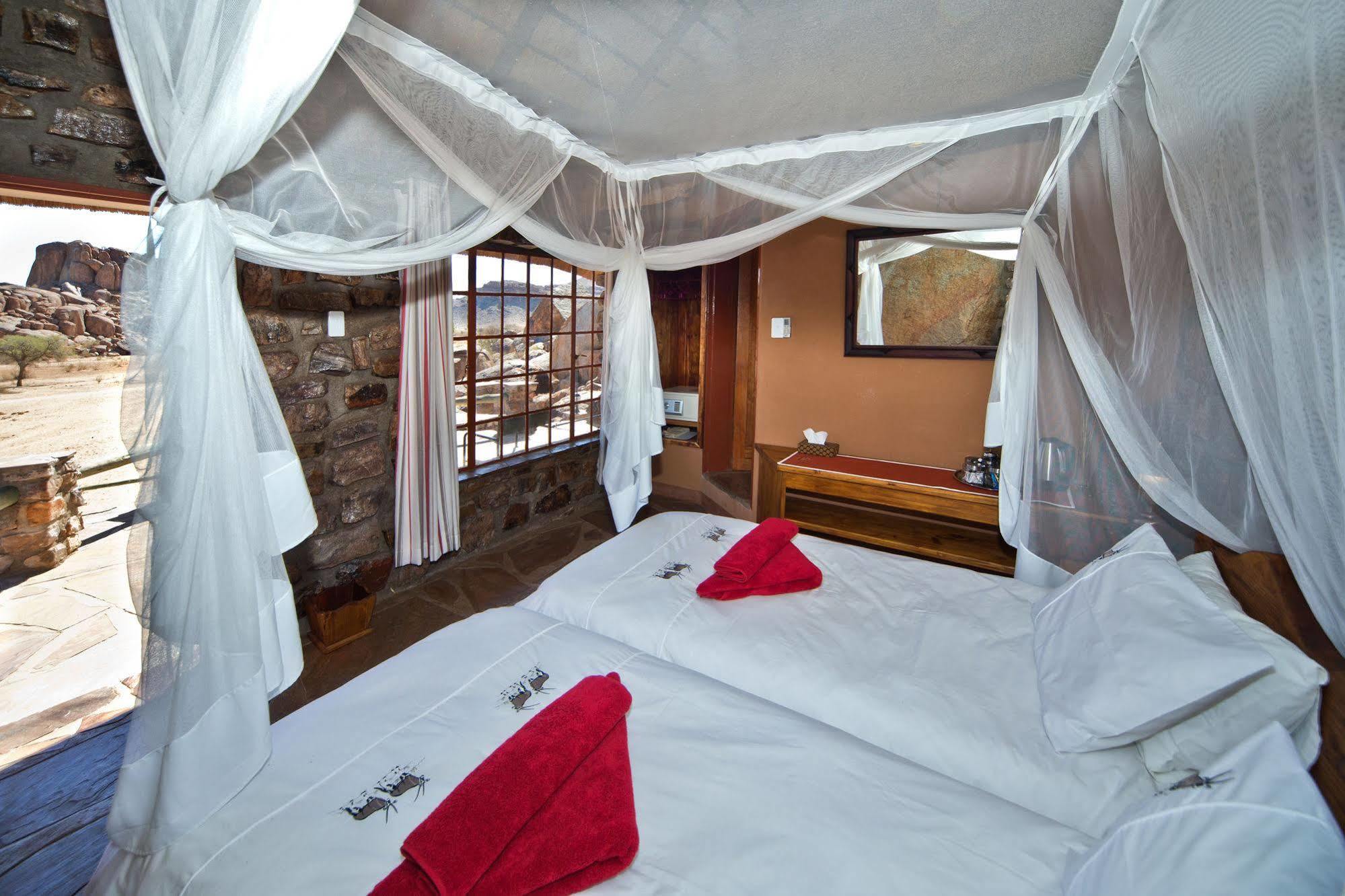 Gondwana Canyon Lodge Kanebis 外观 照片
