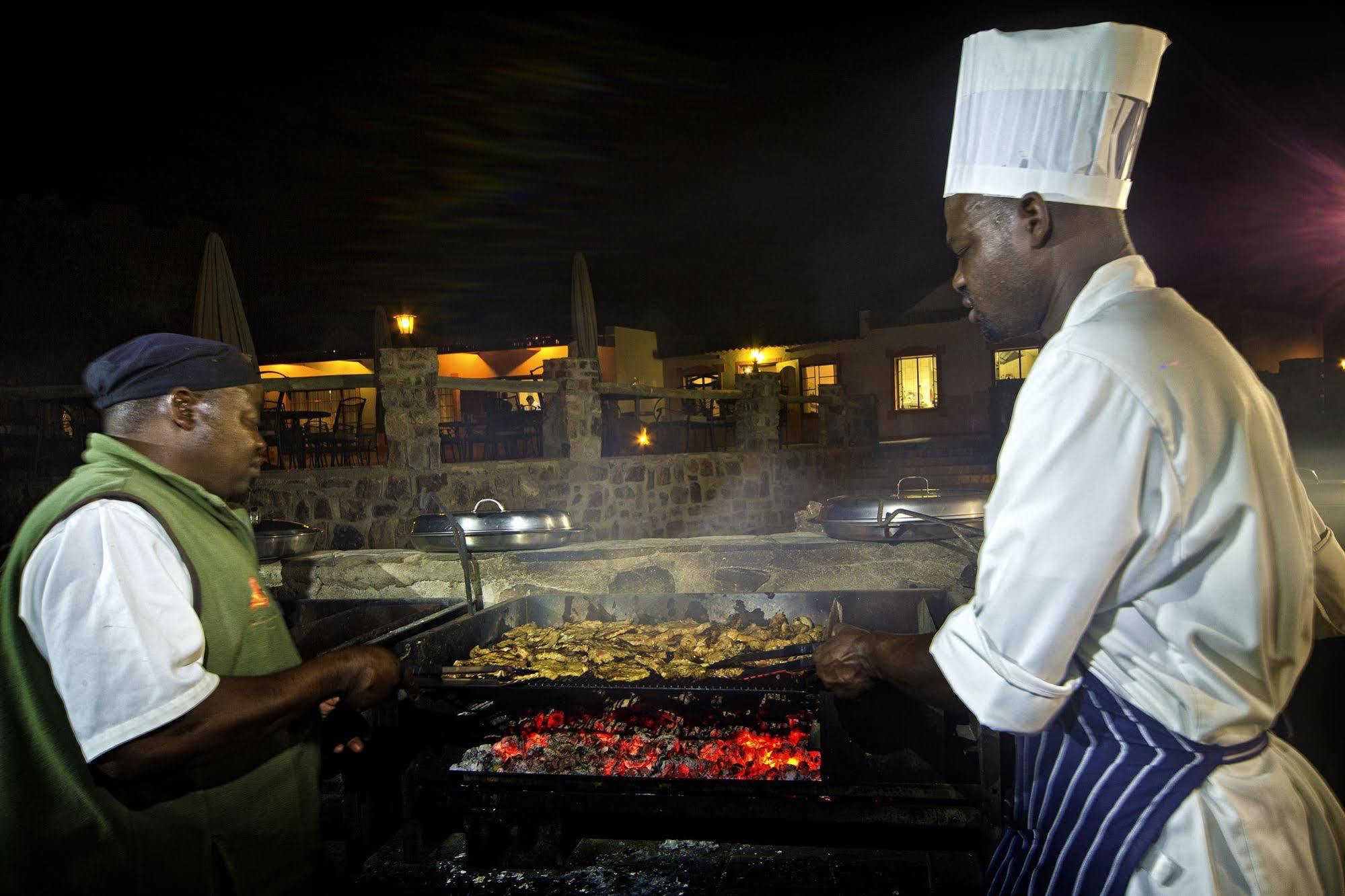 Gondwana Canyon Lodge Kanebis 外观 照片